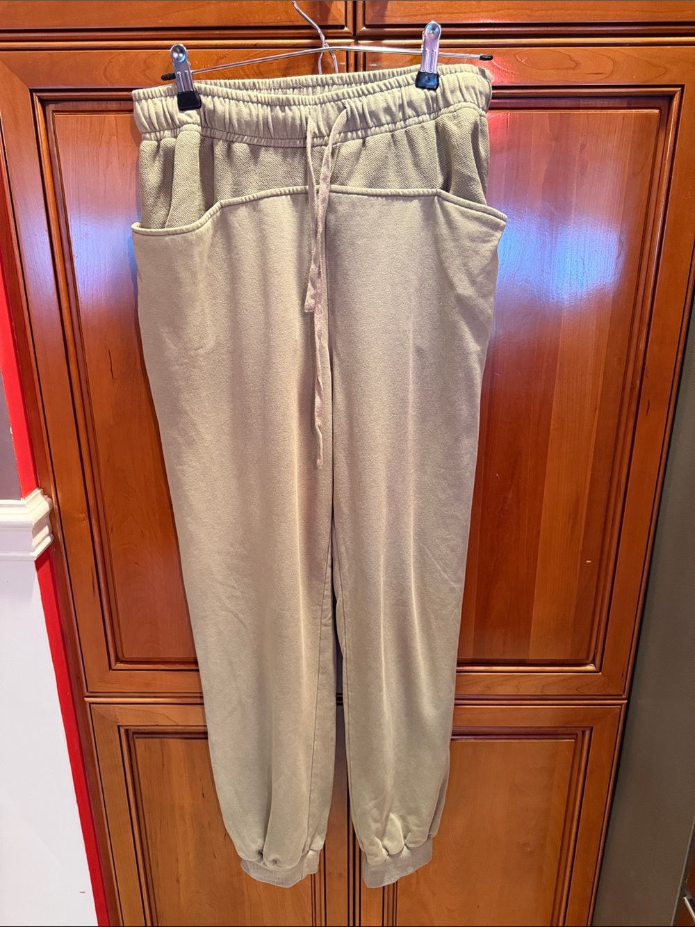eesome khaki Drawstring Jogger Pants with Front Pockets